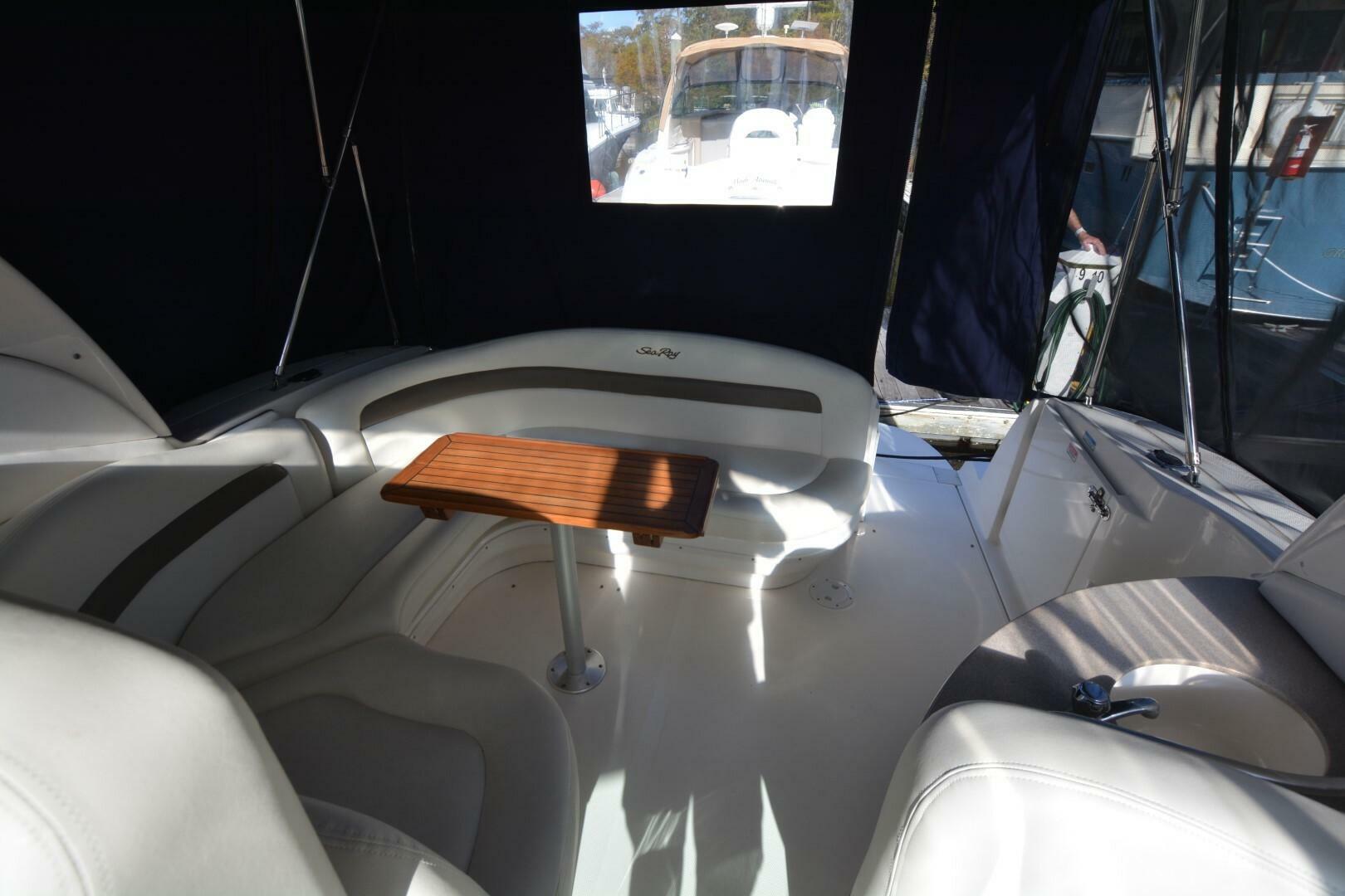 Slide: The Image of Sea Ray 32 2006 - 5160866