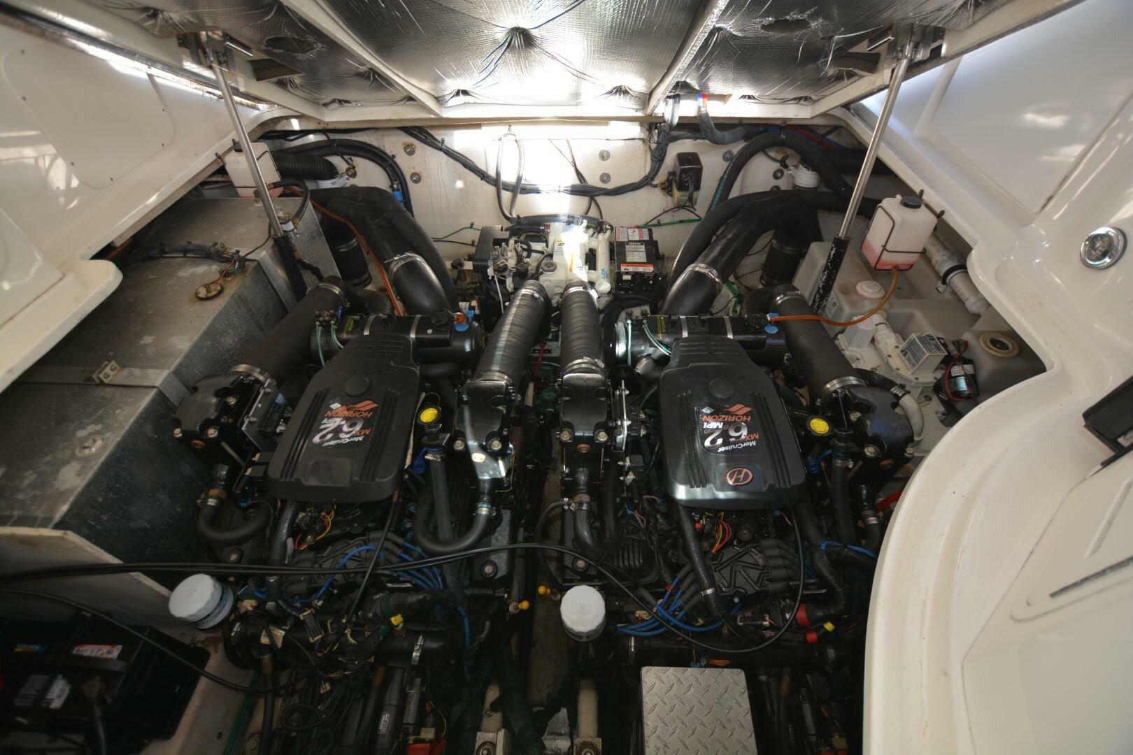 Slide: The Image of Sea Ray 32 2006 - 5160876