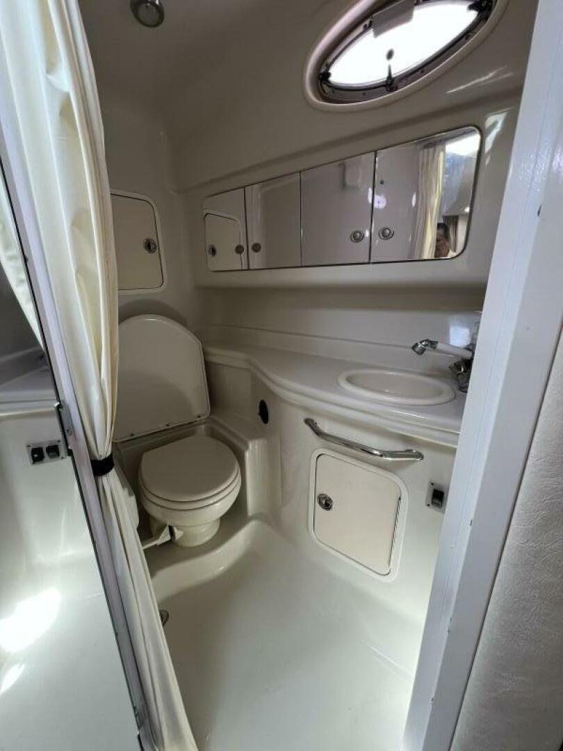 Slide: The Image of Sea Ray 320 2007 - 5255292