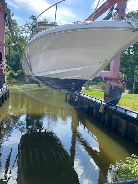 Slide: The Image of Seller Photo Showing Bottom Of Vessel - 15472863