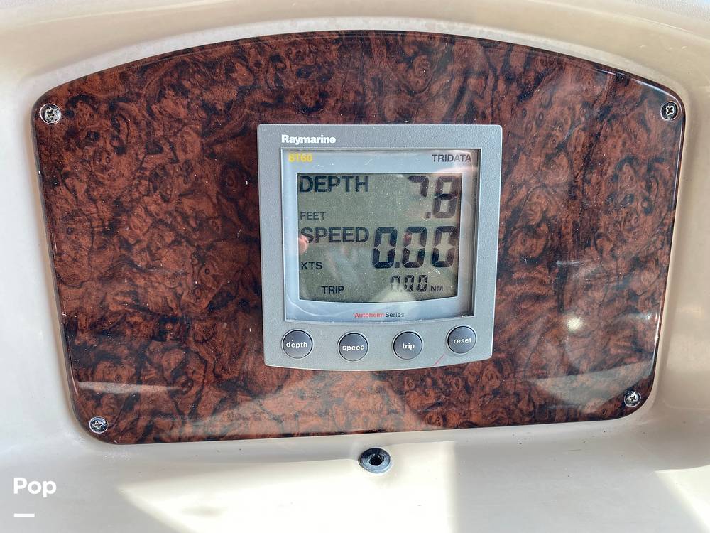 Slide: The Image of Sea Ray 320 Sundancer 2003 - 15494446