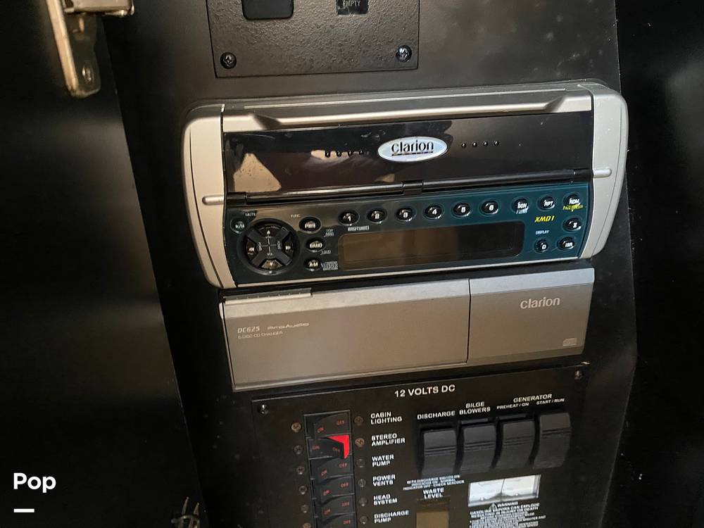 Slide: The Image of Sea Ray 320 Sundancer 2003 - 15494468