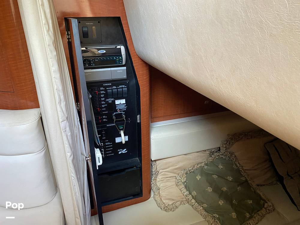 Slide: The Image of Sea Ray 320 Sundancer 2003 - 15494473