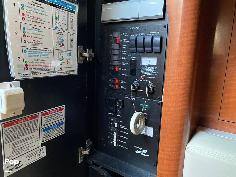 Slide: The Image of Sea Ray 320 Sundancer 2003 - 15494475