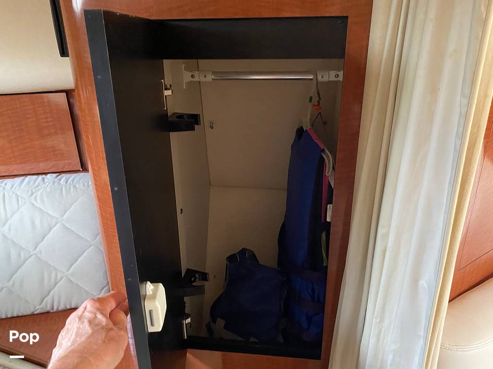 Slide: The Image of Sea Ray 320 Sundancer 2003 - 15494485