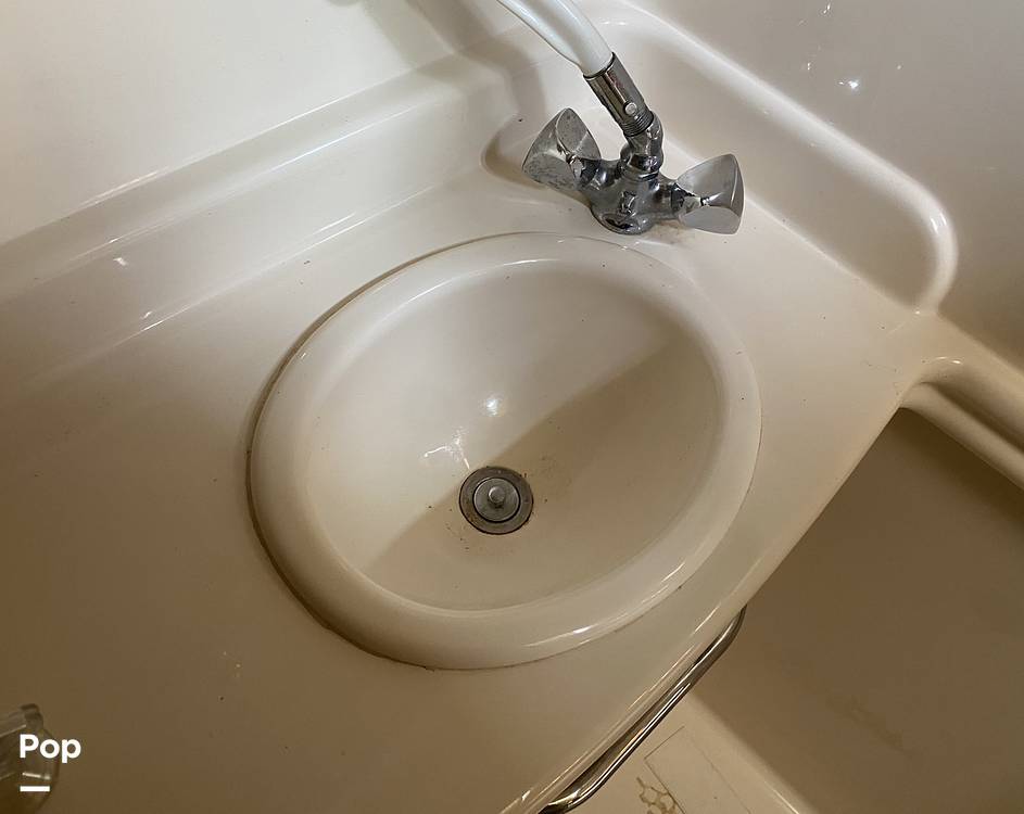 Slide: The Image of Sea Ray 320 Sundancer 2003 - 15494492