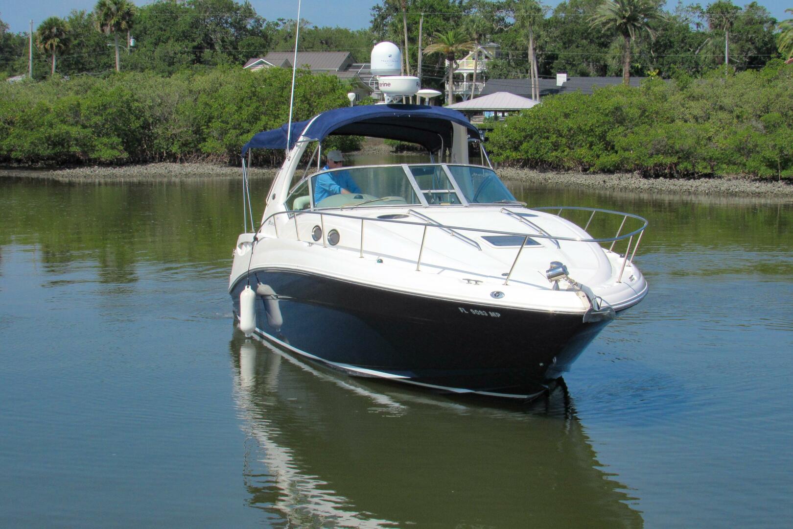Slide: The Image of Sea Ray 320 Sundancer 2004 - 5350487
