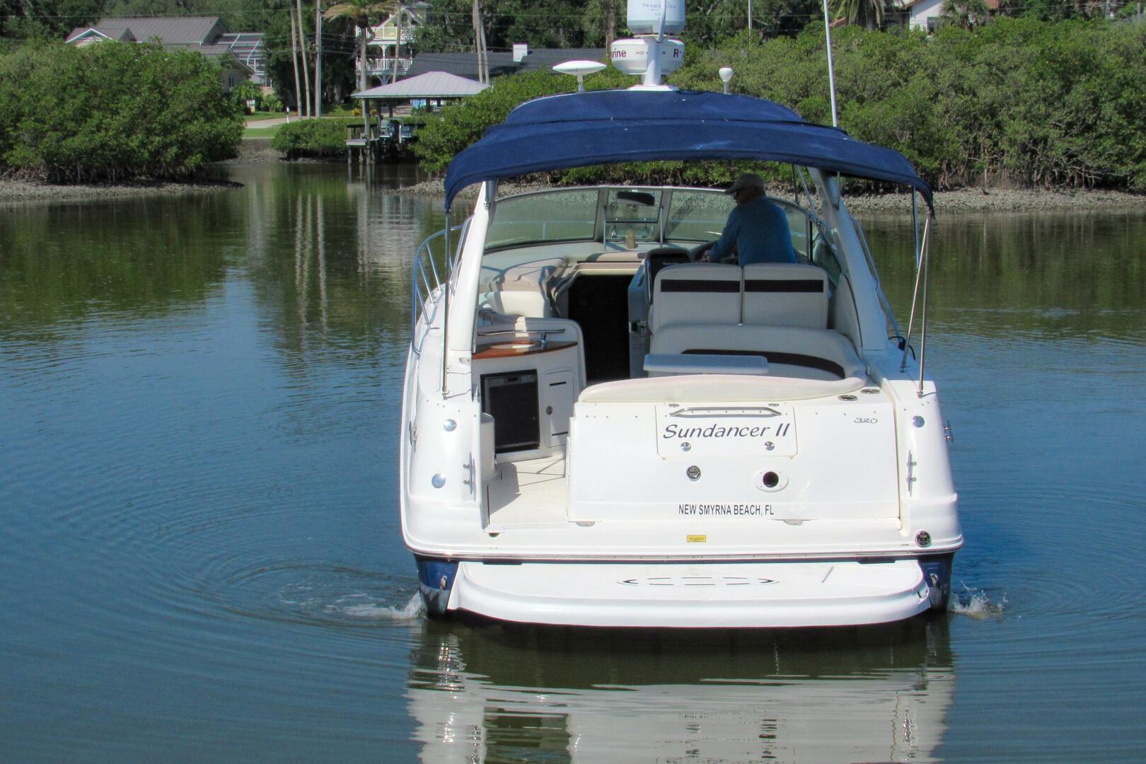 Slide: The Image of Sea Ray 320 Sundancer 2004 - 5350494