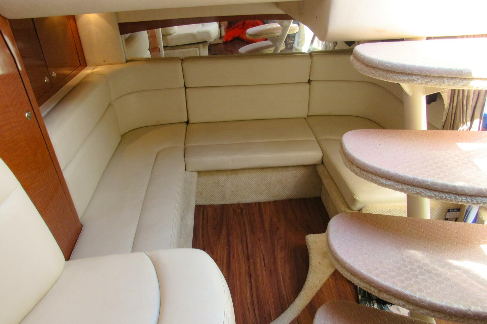 Slide: The Image of Sea Ray 320 Sundancer 2004 - 5350550