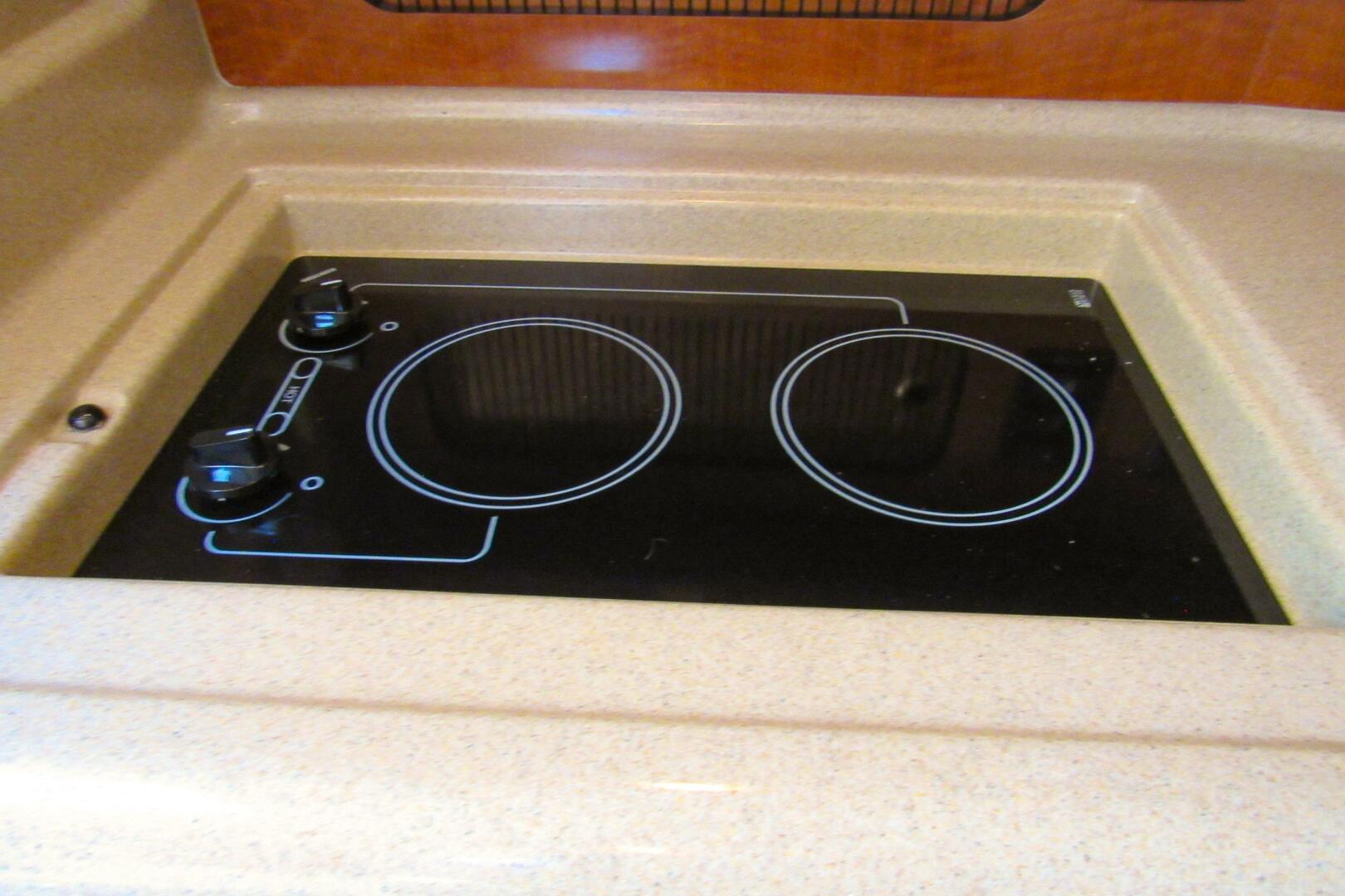 Slide: The Image of Sea Ray 320 Sundancer 2004 - 5350555