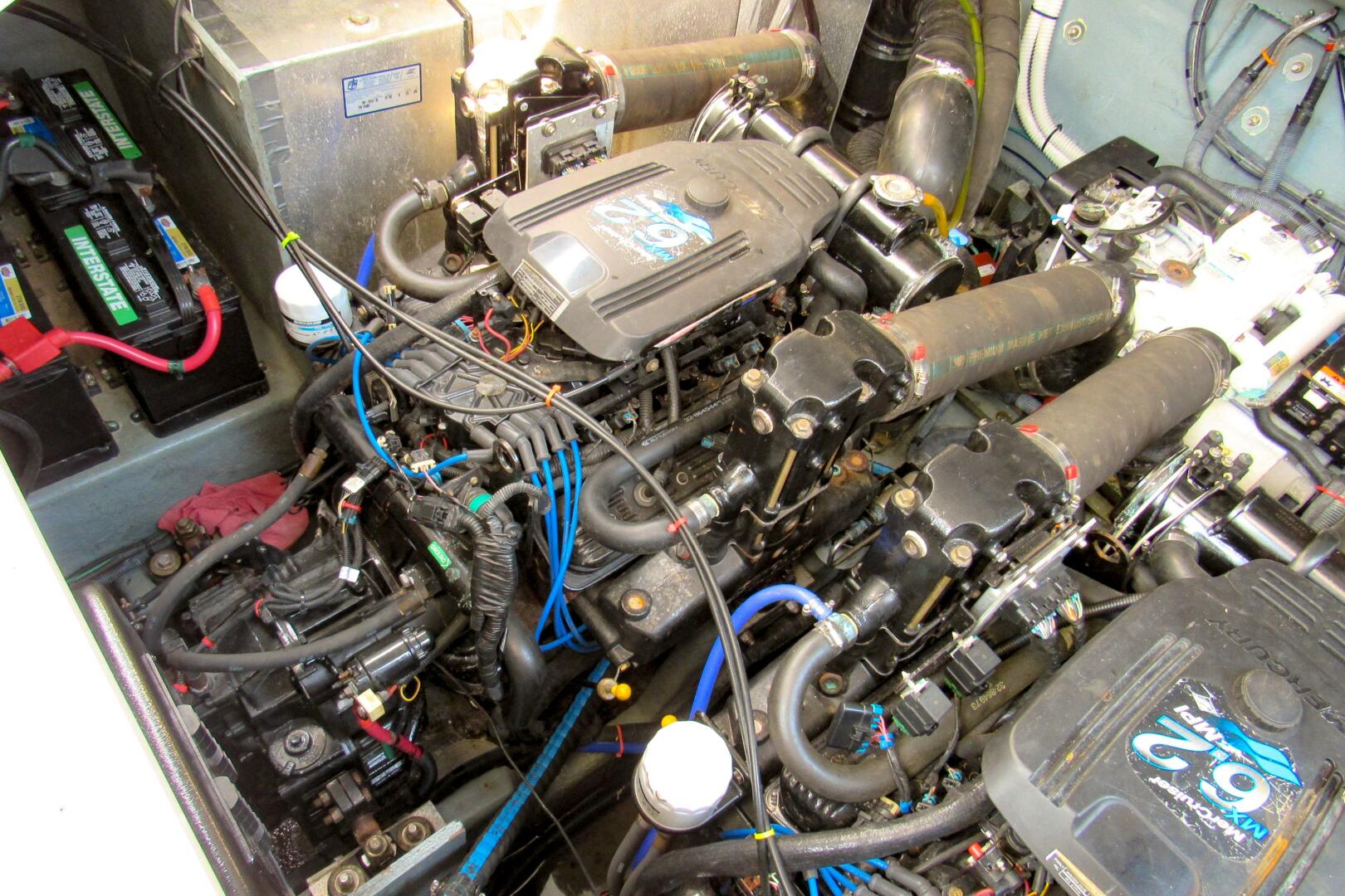 Slide: The Image of Sea Ray 320 Sundancer 2004 - 5350562