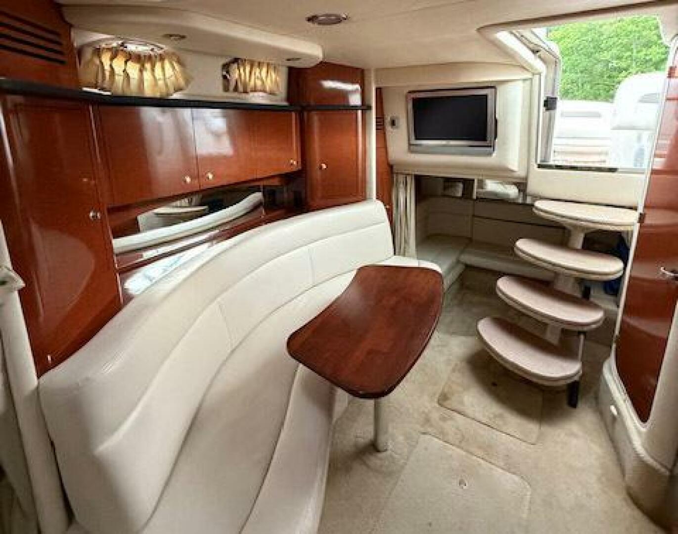 Slide: The Image of Sea Ray 320 Sundancer 2005 - 5316675