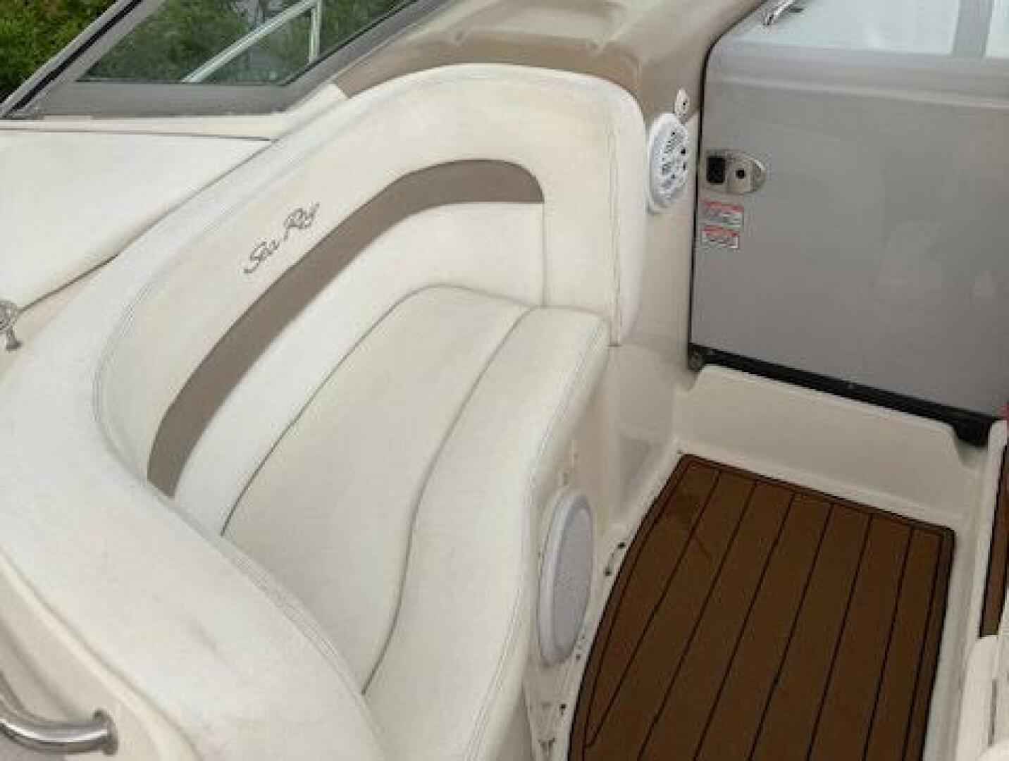 Slide: The Image of Sea Ray 320 Sundancer 2005 - 5316684