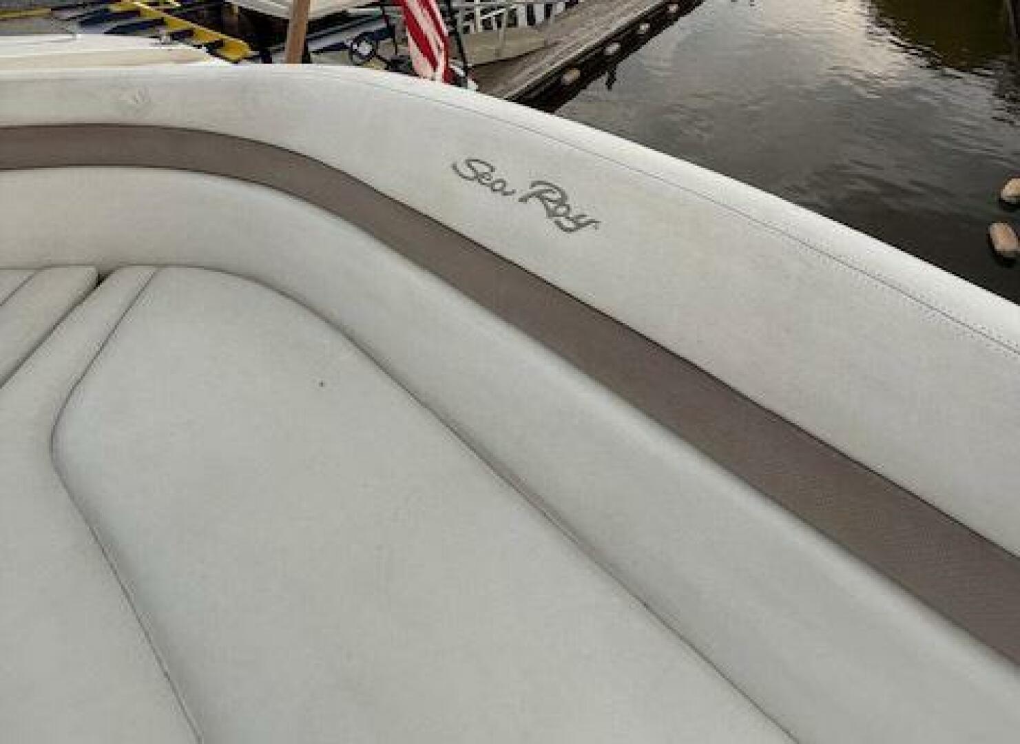 Slide: The Image of Sea Ray 320 Sundancer 2005 - 5316695