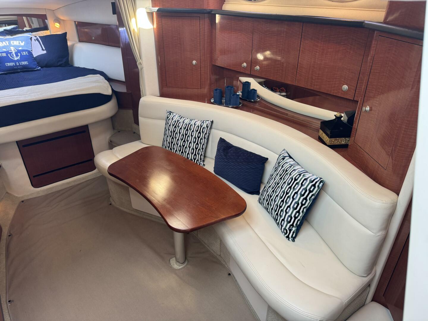 Slide: The Image of Sea Ray 320 Sundancer 2005 - 5459205