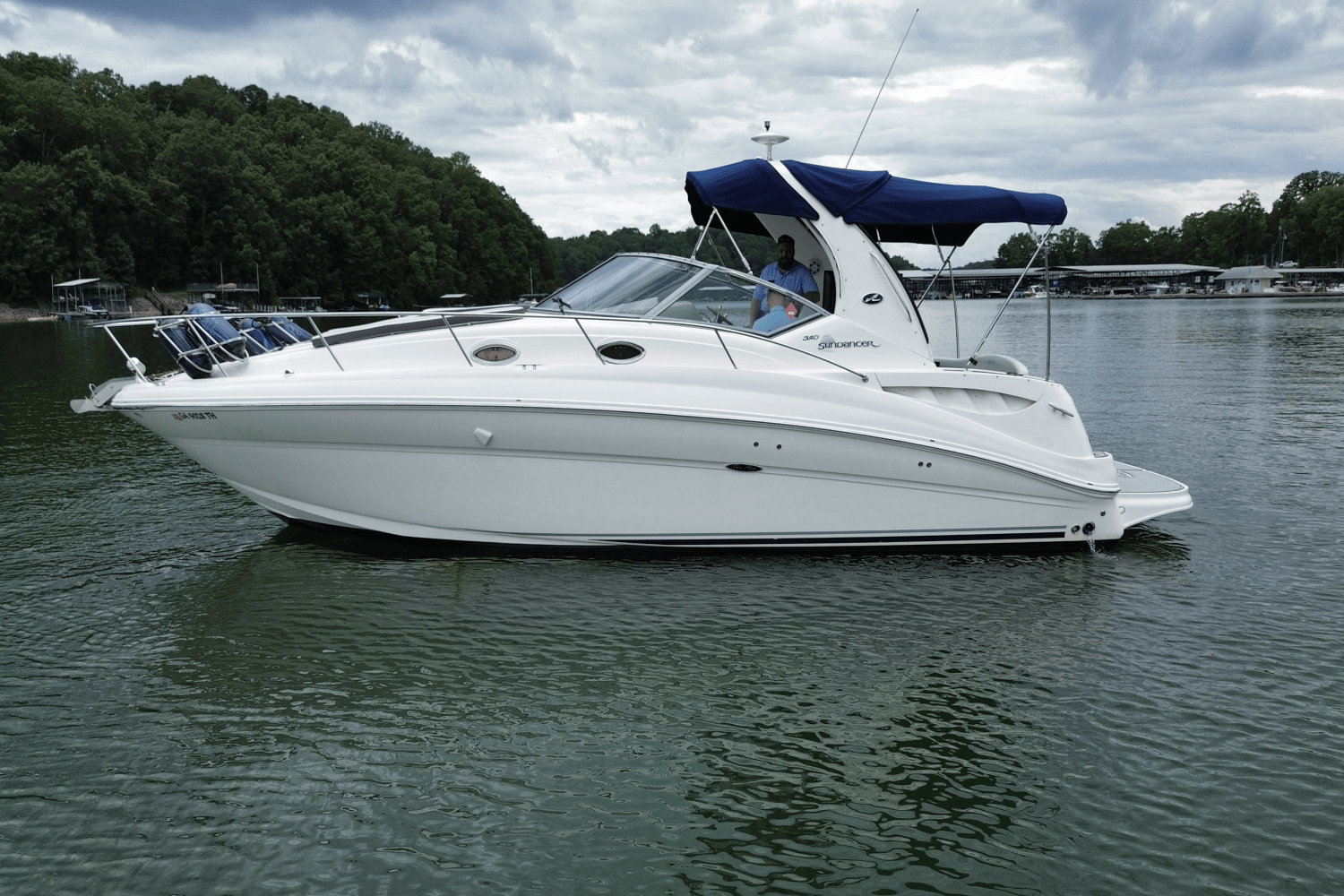 Slide: The Image of Sea Ray 320 Sundancer 2006 - 1