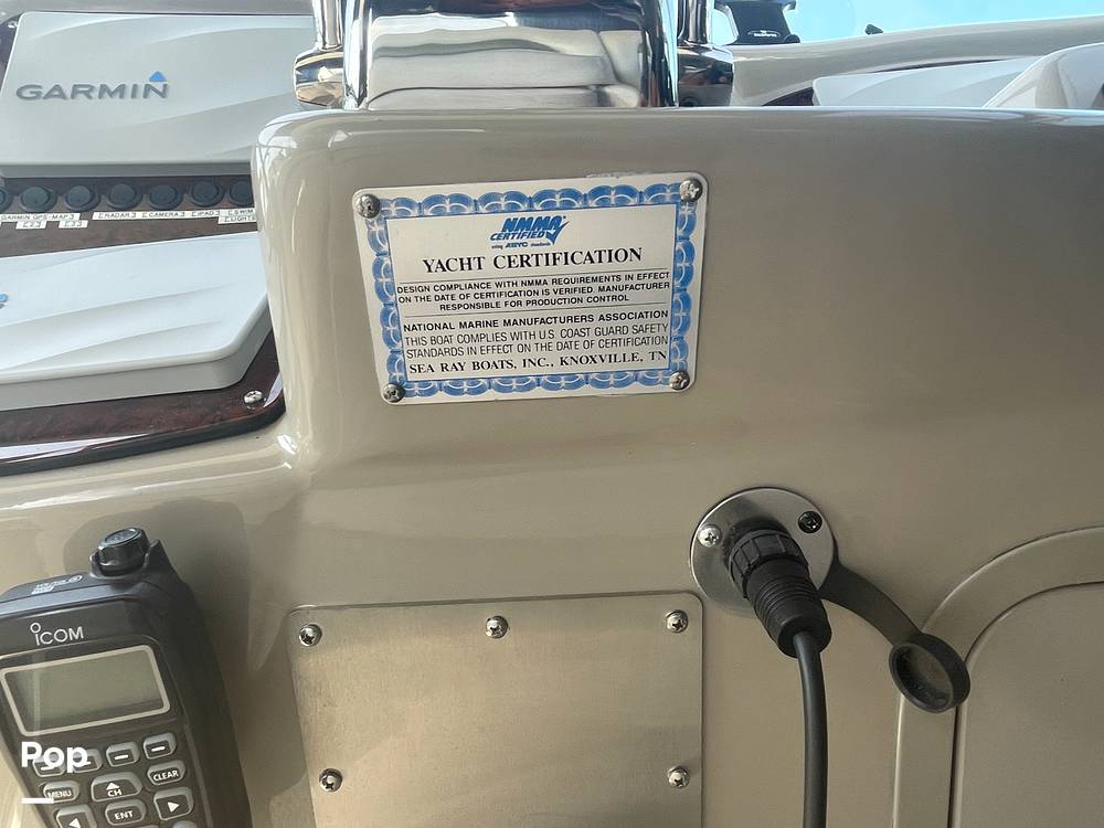 Slide: The Image of Sea Ray 320 Sundancer 2006 - 15572955