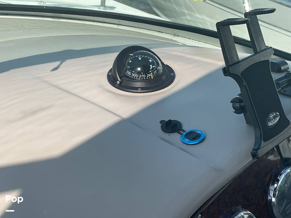 Slide: The Image of Sea Ray 320 Sundancer 2006 - 15572959