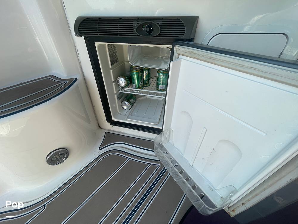 Slide: The Image of Sea Ray 320 Sundancer 2006 - 15572980