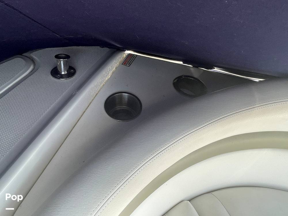 Slide: The Image of Sea Ray 320 Sundancer 2006 - 15572992