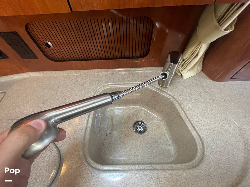 Slide: The Image of Sea Ray 320 Sundancer 2006 - 15573024