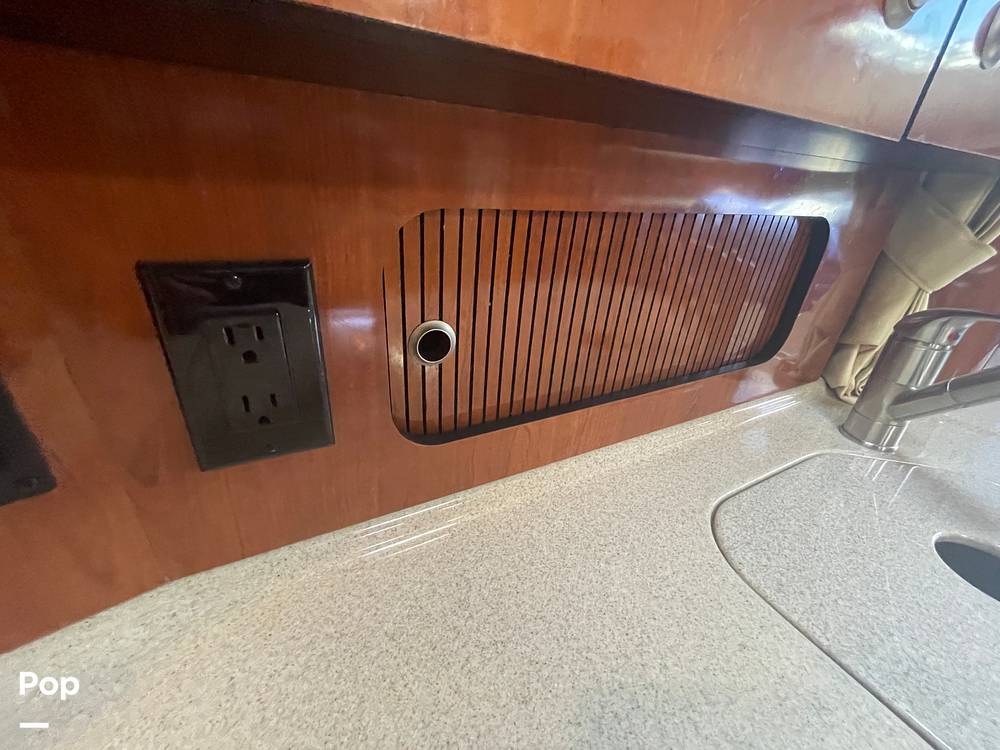 Slide: The Image of Sea Ray 320 Sundancer 2006 - 15573029