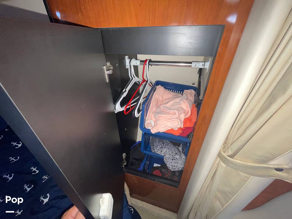 Slide: The Image of Sea Ray 320 Sundancer 2006 - 15573071