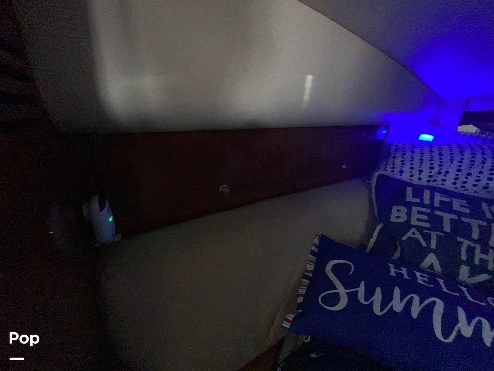 Slide: The Image of Sea Ray 320 Sundancer 2006 - 15573072