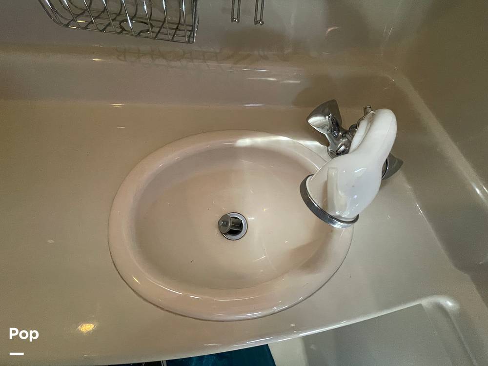 Slide: The Image of Sea Ray 320 Sundancer 2006 - 15573103