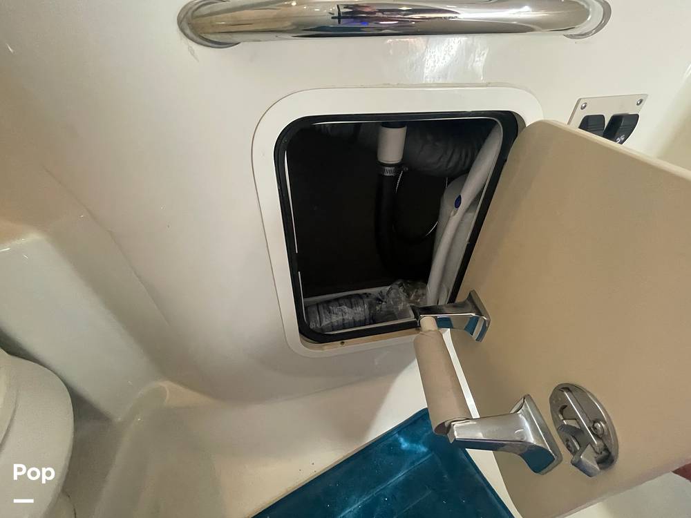 Slide: The Image of Sea Ray 320 Sundancer 2006 - 15573107