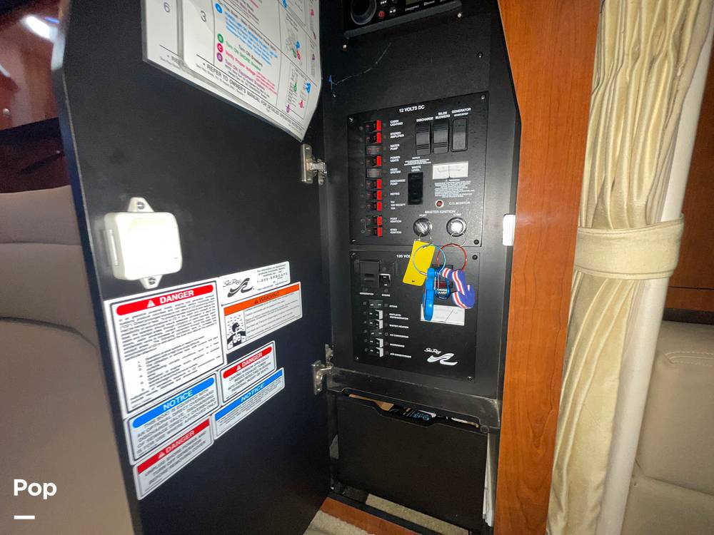 Slide: The Image of Sea Ray 320 Sundancer 2006 - 15573123