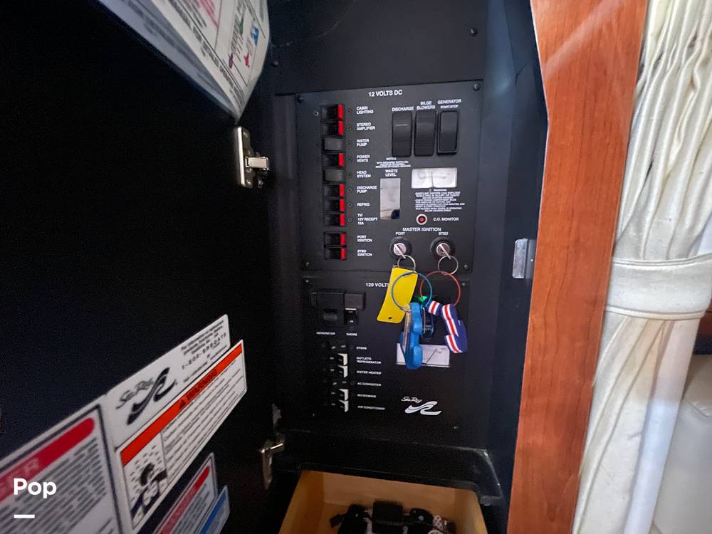 Slide: The Image of Sea Ray 320 Sundancer 2006 - 15573128