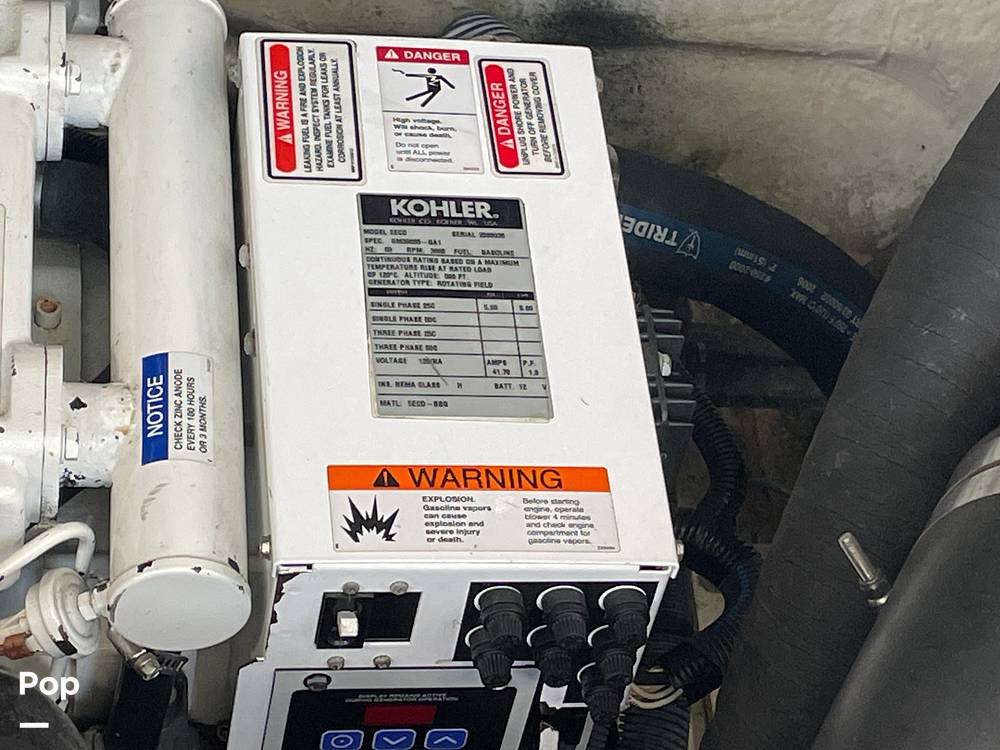 Slide: The Image of Sea Ray 320 Sundancer 2006 - 15573572