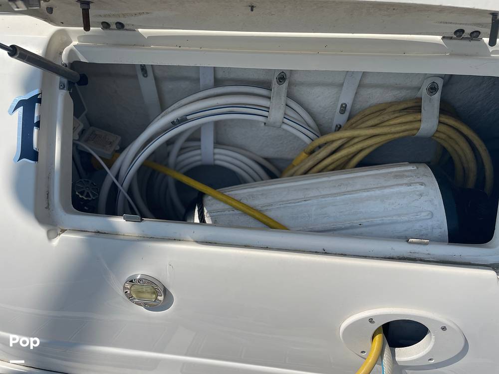 Slide: The Image of Sea Ray 320 Sundancer 2006 - 15573617