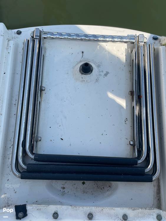 Slide: The Image of Sea Ray 320 Sundancer 2006 - 15573619