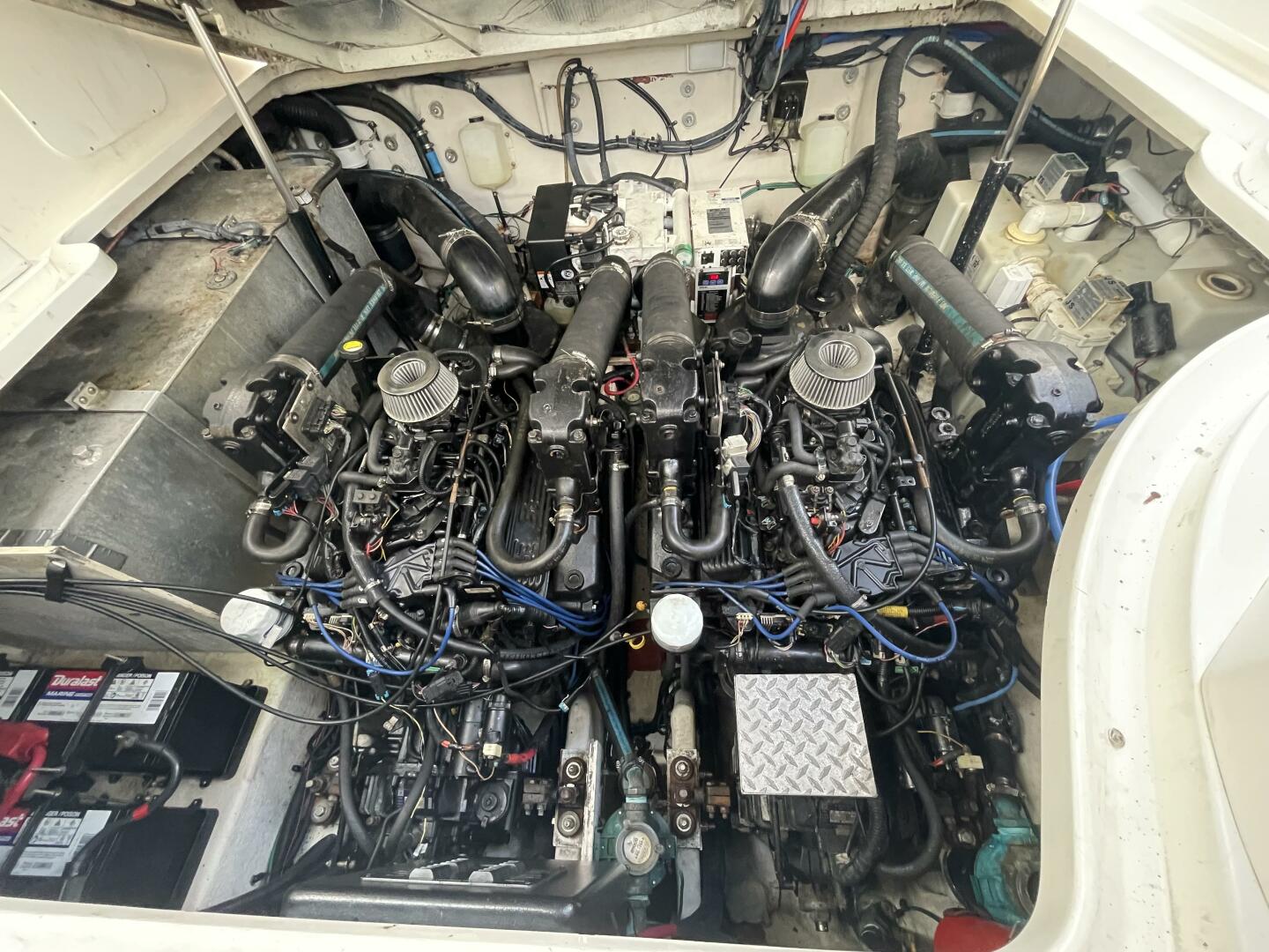 Slide: The Image of Twin MerCruiser 350 Mag MPI - 5108262