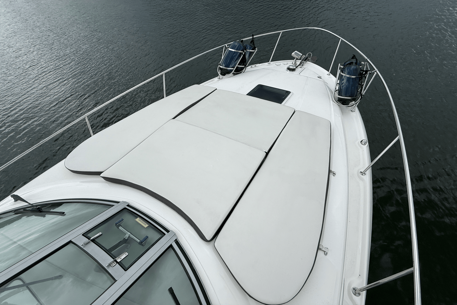 Slide: The Image of Sea Ray 320 Sundancer 2006 - 30