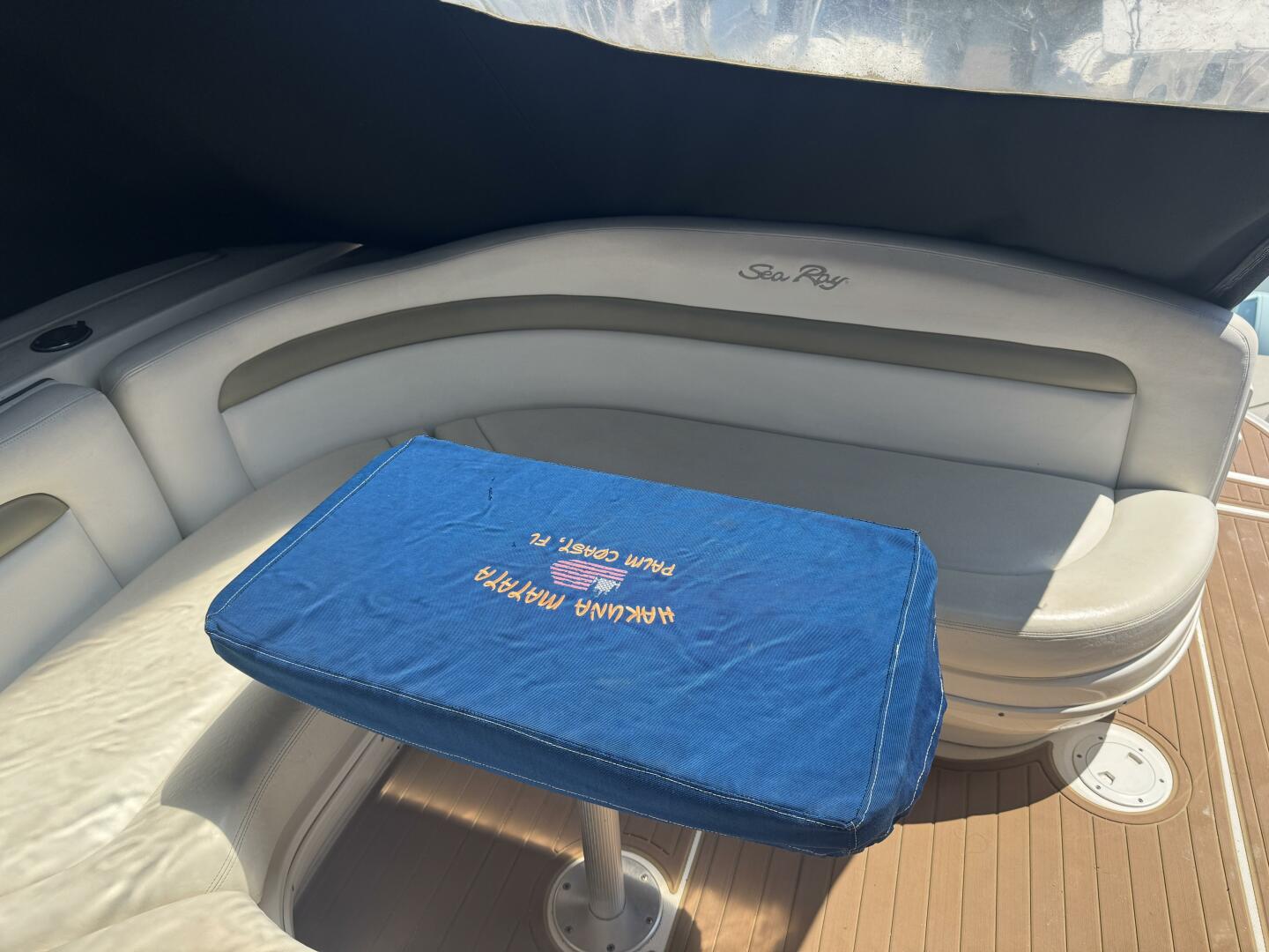 Slide: The Image of Sea Ray 320 Sundancer 2006 - 5399890