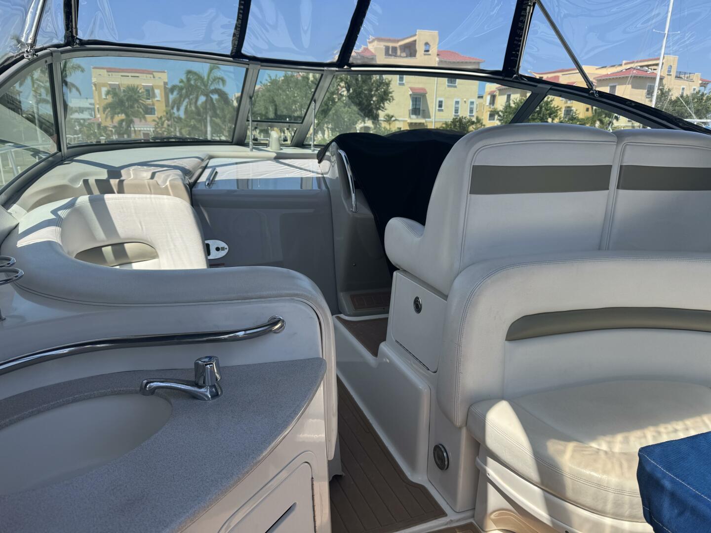 Slide: The Image of Sea Ray 320 Sundancer 2006 - 5400212