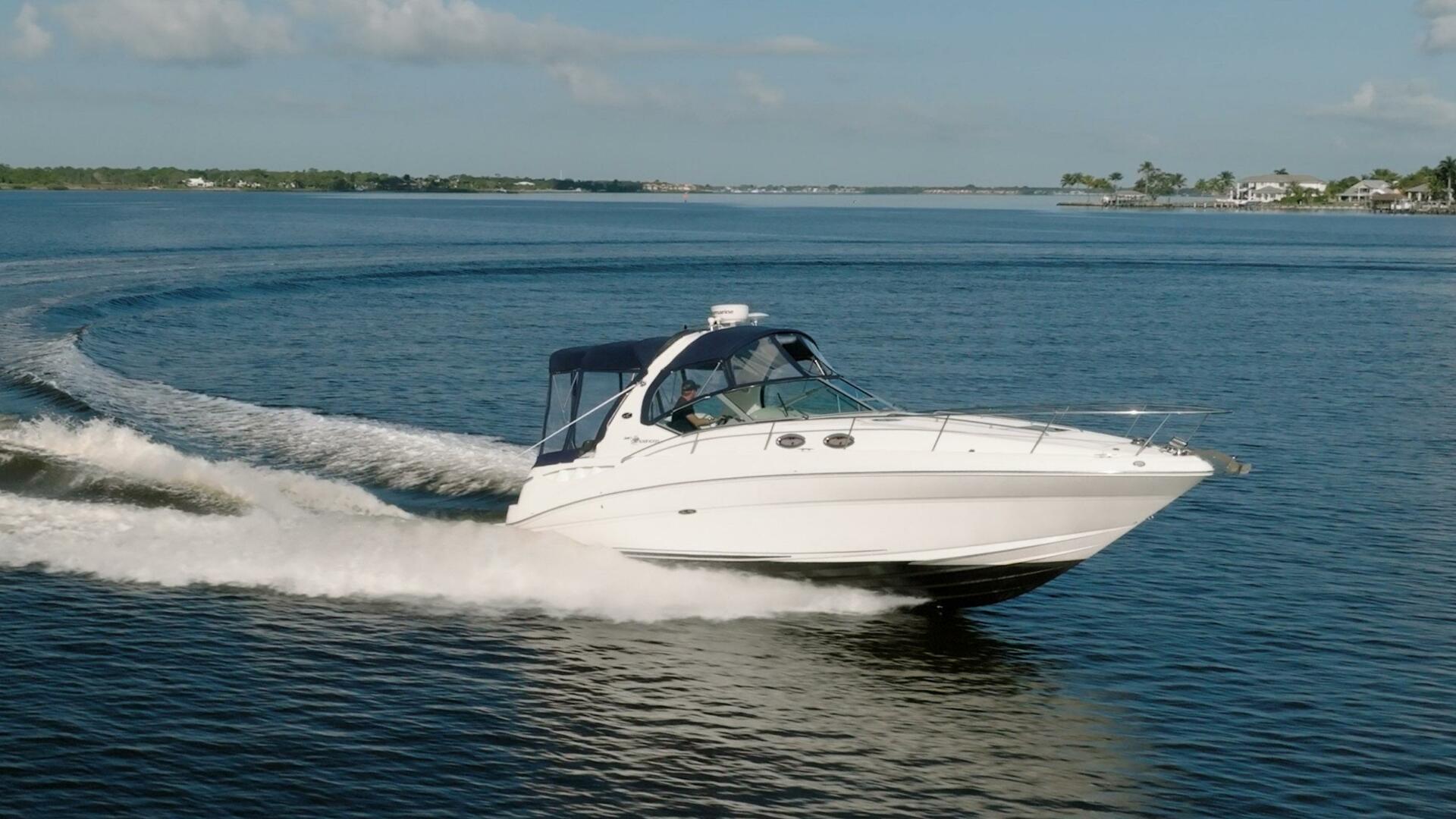 Slide: The Image of Sea Ray 320 Sundancer 2007 - 5040361