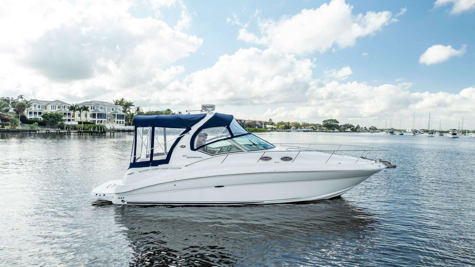 Slide: The Image of Sea Ray 320 Sundancer 2007 - 5040365