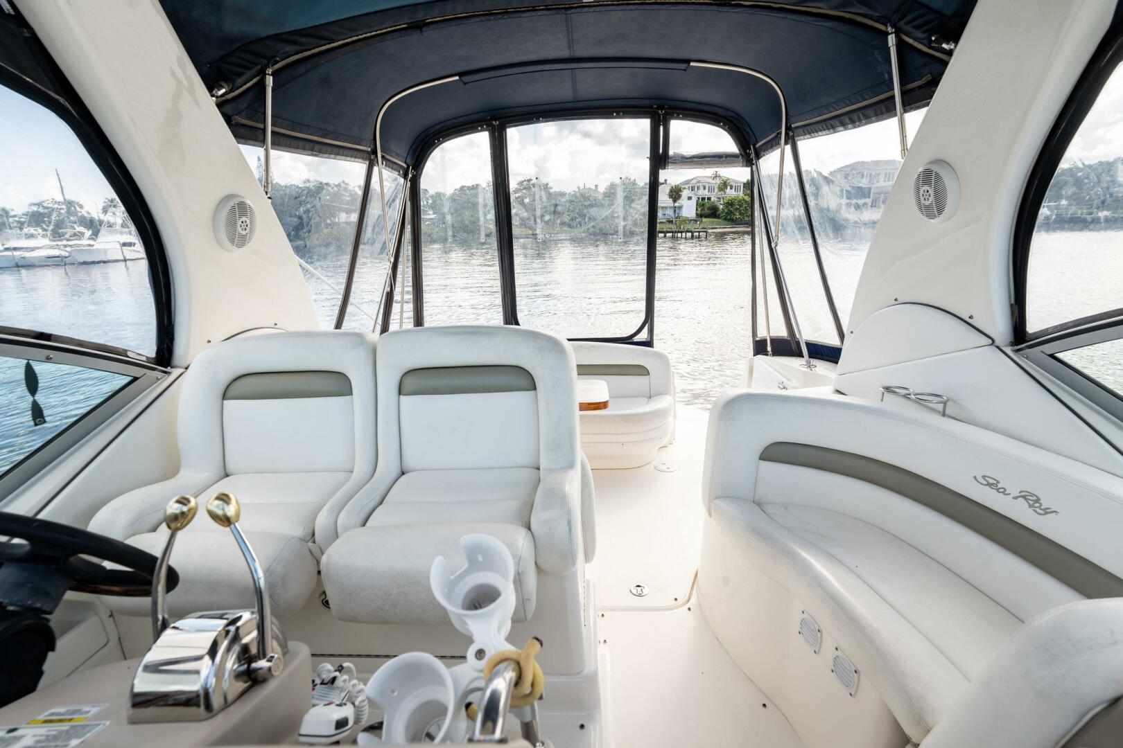 Slide: The Image of Sea Ray 320 Sundancer 2007 - 5040374