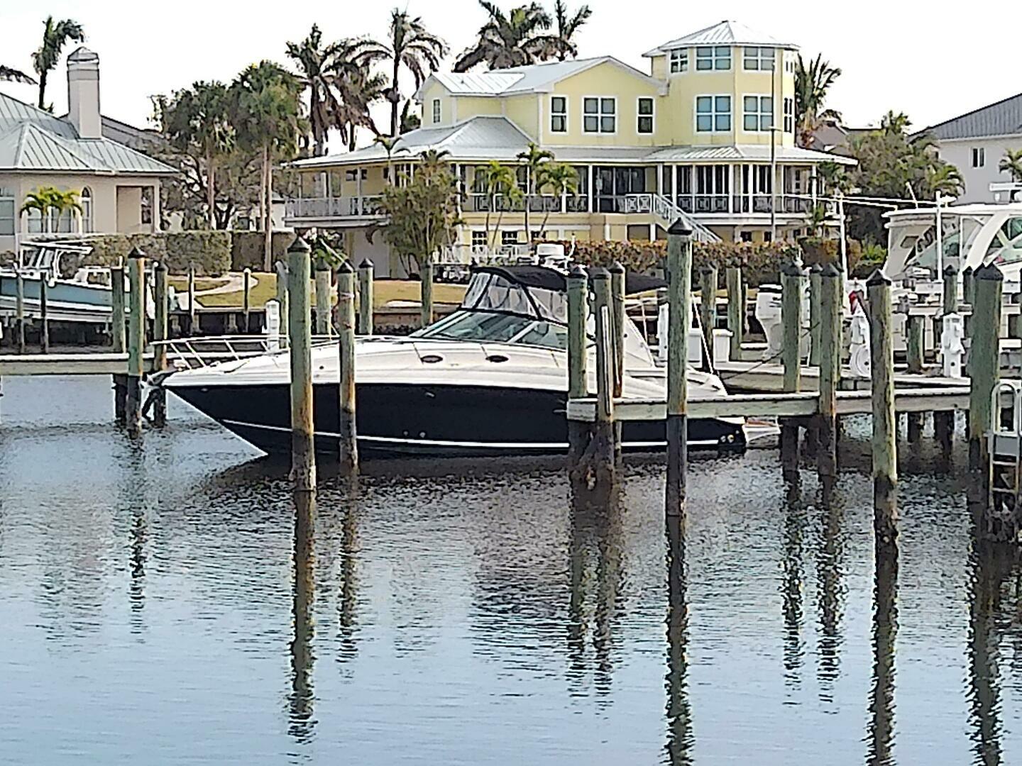 Slide: The Image of Sea Ray 320 Sundancer 2008 - 4950265