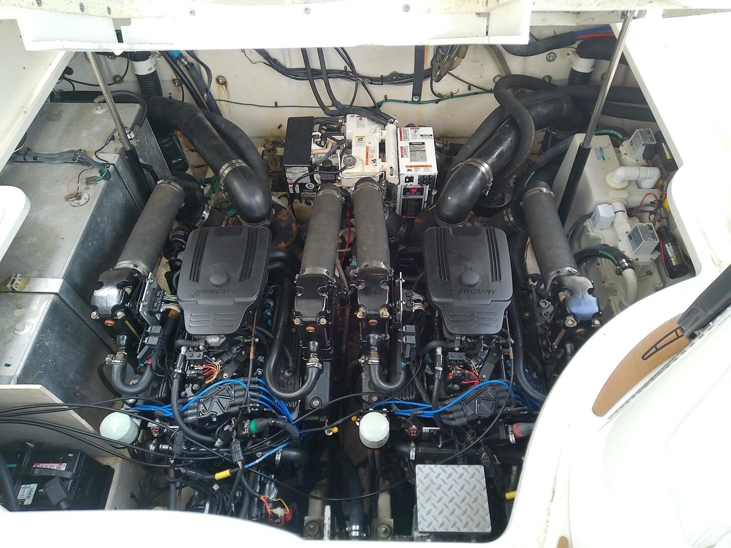 Slide: The Image of Sea Ray 320 Sundancer 2008 - 4950275