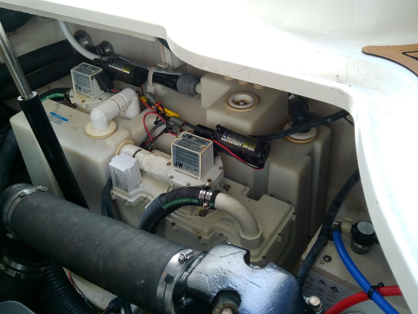 Slide: The Image of Sea Ray 320 Sundancer 2008 - 4950285