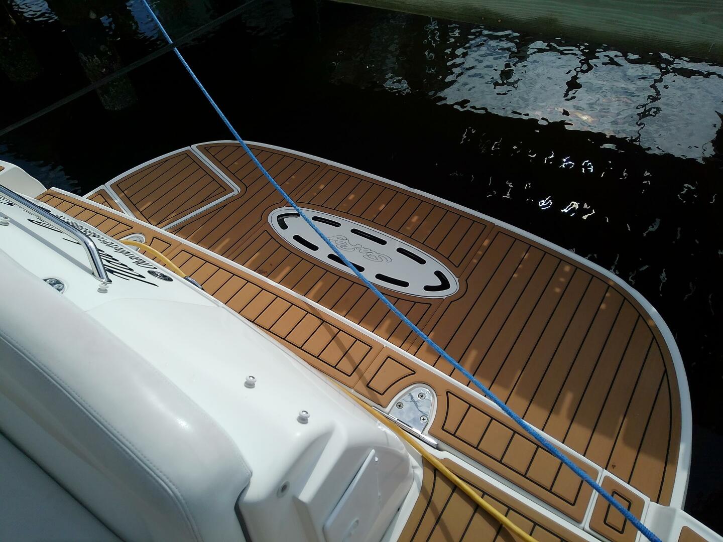 Slide: The Image of Sea Ray 320 Sundancer 2008 - 4950301