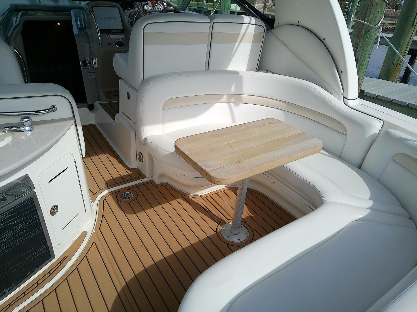 Slide: The Image of Sea Ray 320 Sundancer 2008 - 4950304