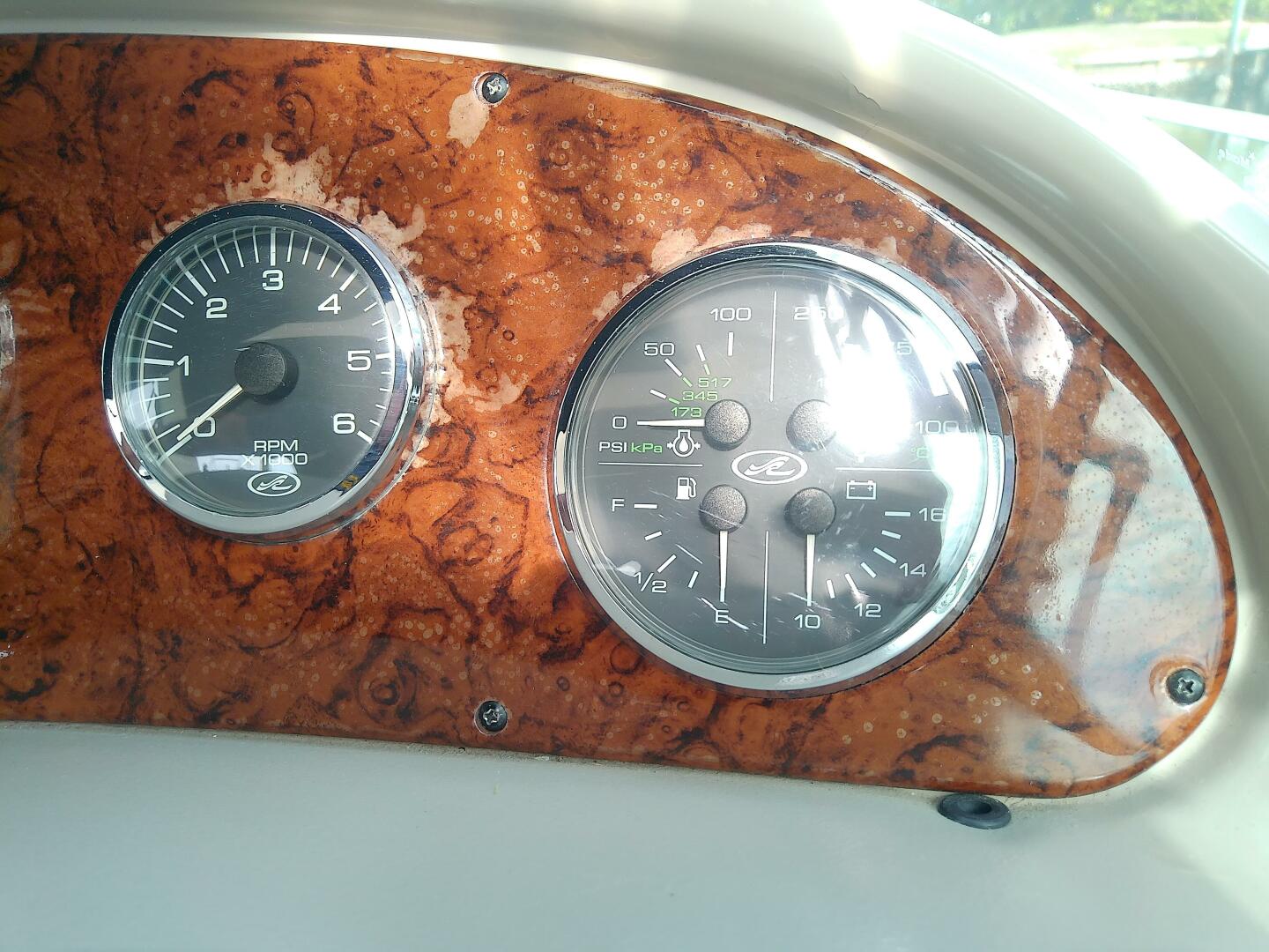 Slide: The Image of Sea Ray 320 Sundancer 2008 - 4950346