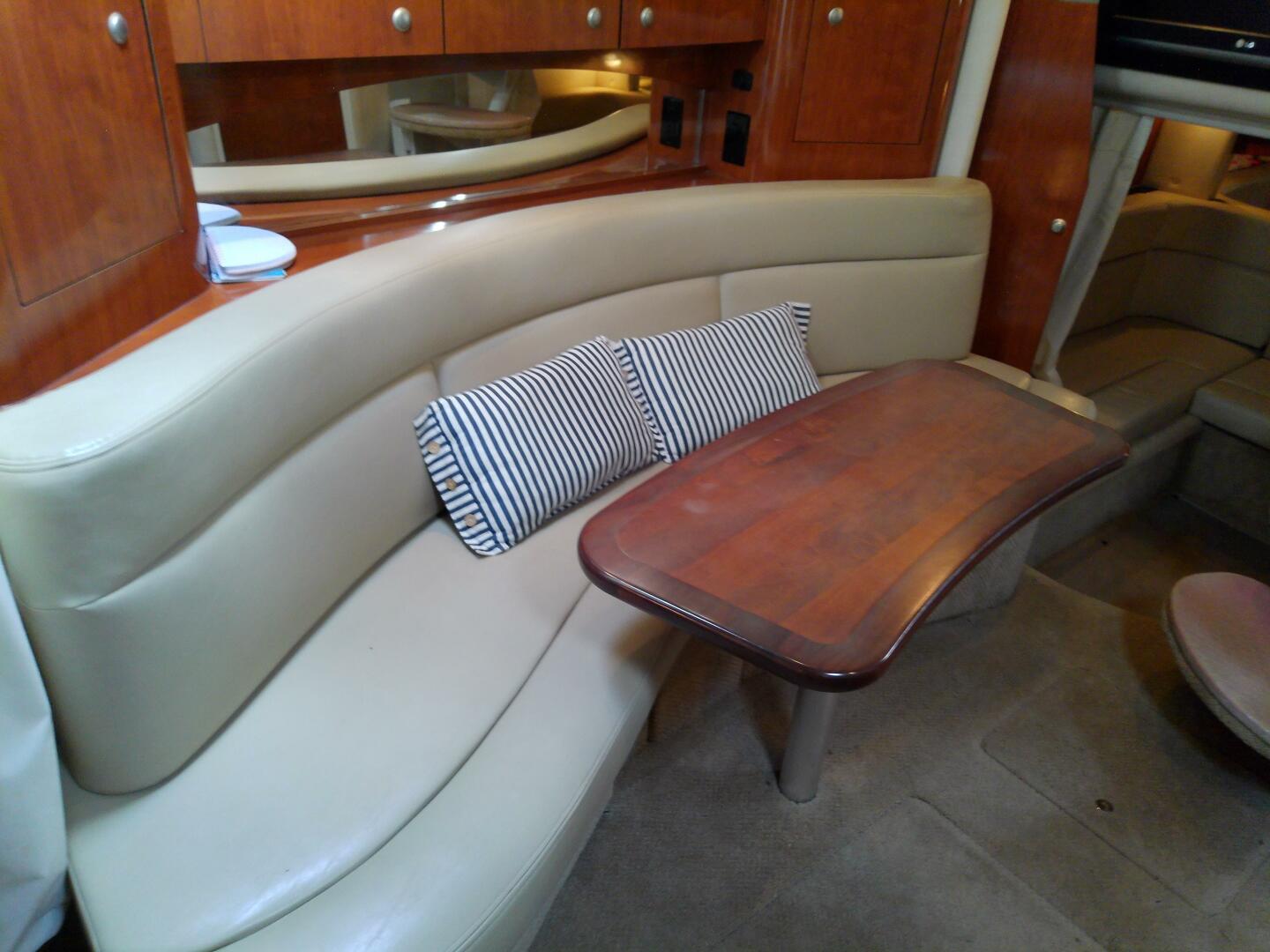 Slide: The Image of Sea Ray 320 Sundancer 2008 - 4950371