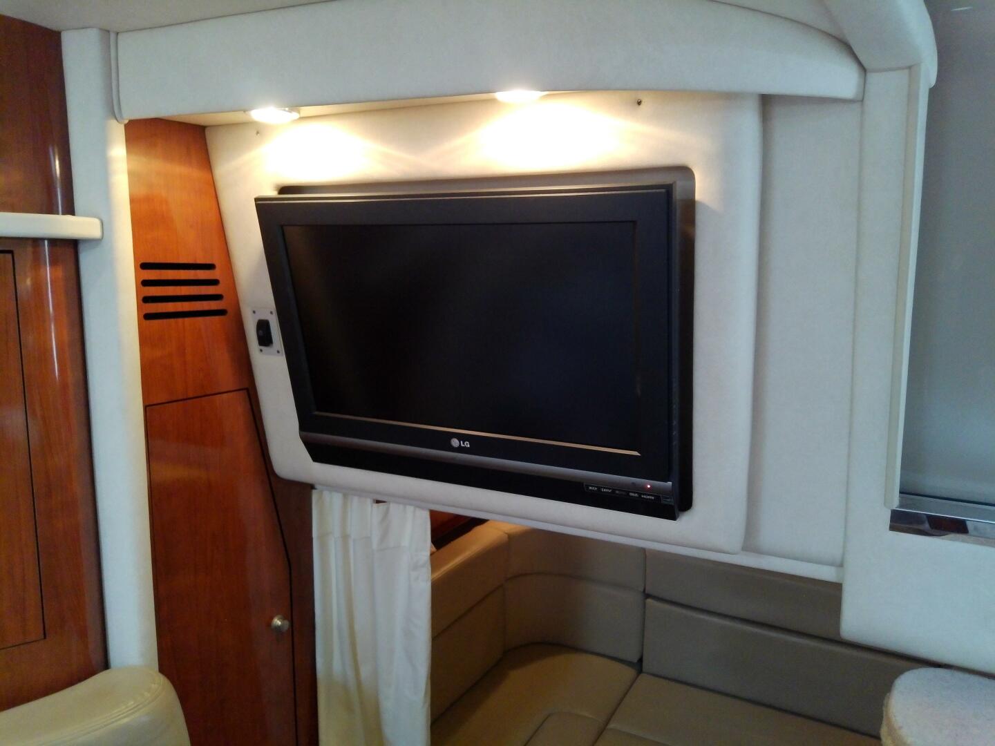 Slide: The Image of Sea Ray 320 Sundancer 2008 - 4950375